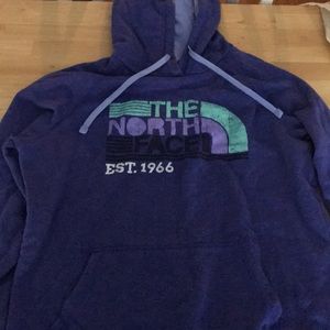 Women’s North Face hoodie